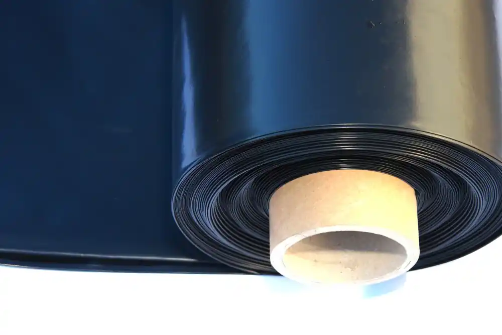 SK0000860-CZ20260306-083332-0-1772757212-size5-PROD030981 Záruka V Ceně Silážní plachta černá 14x50x0,15