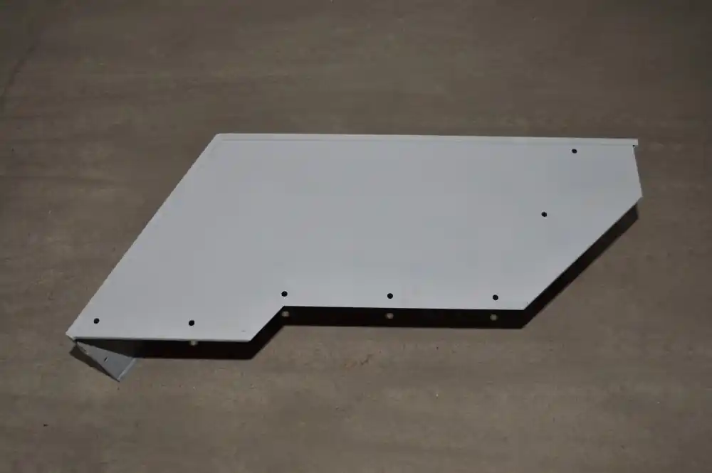 57187952 Blatník zadní pravý bez kapsy Akce