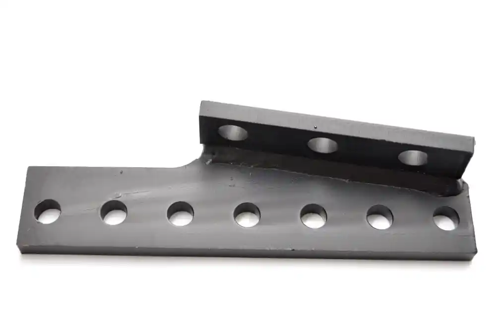 13384010 Držák blatníku pravý Top Prodej